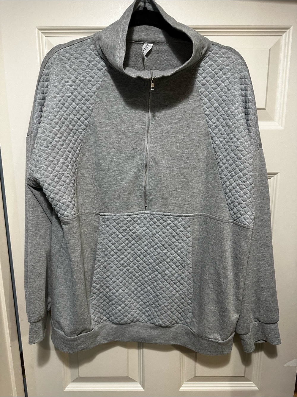 Gray Quarter Zip Pullover XL